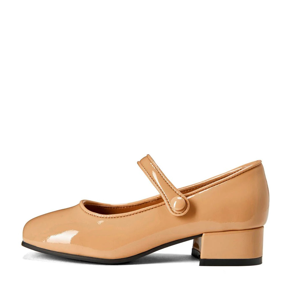 Holly Beige | Age of Innocence