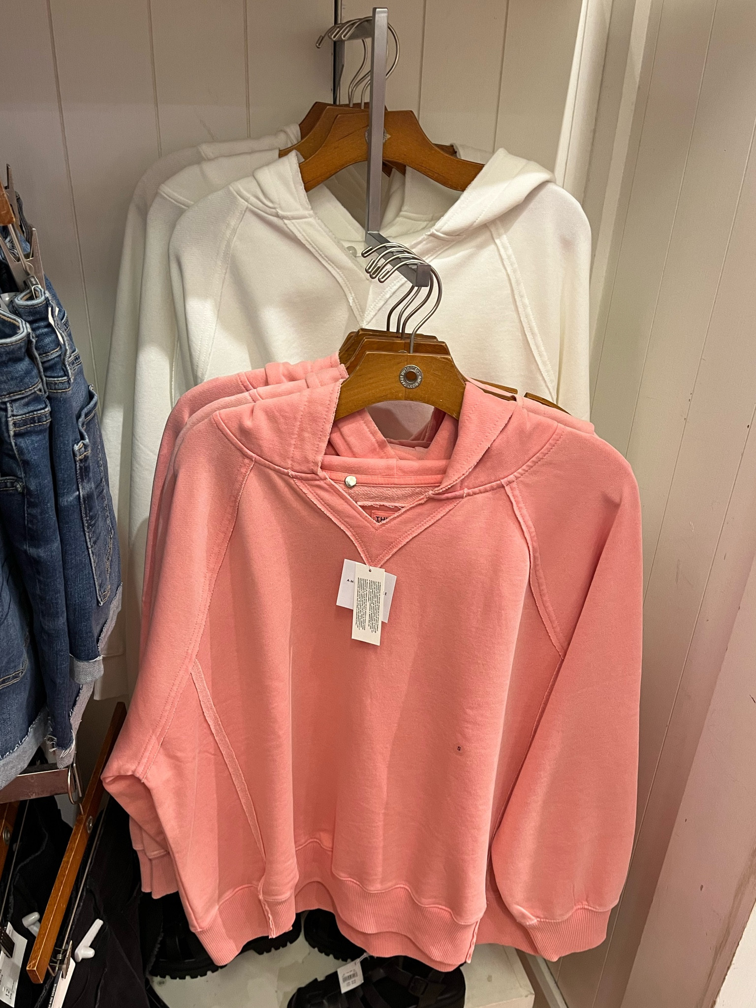 Obsessed. I got the coral one in a small.

hoodie / oversized / casual

#LTKstyletip #LTKU #LTKfindsunder100