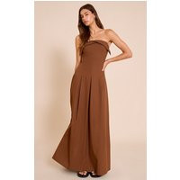 Chocolate Bandeau Pleated Midaxi Dress | PrettyLittleThing US
