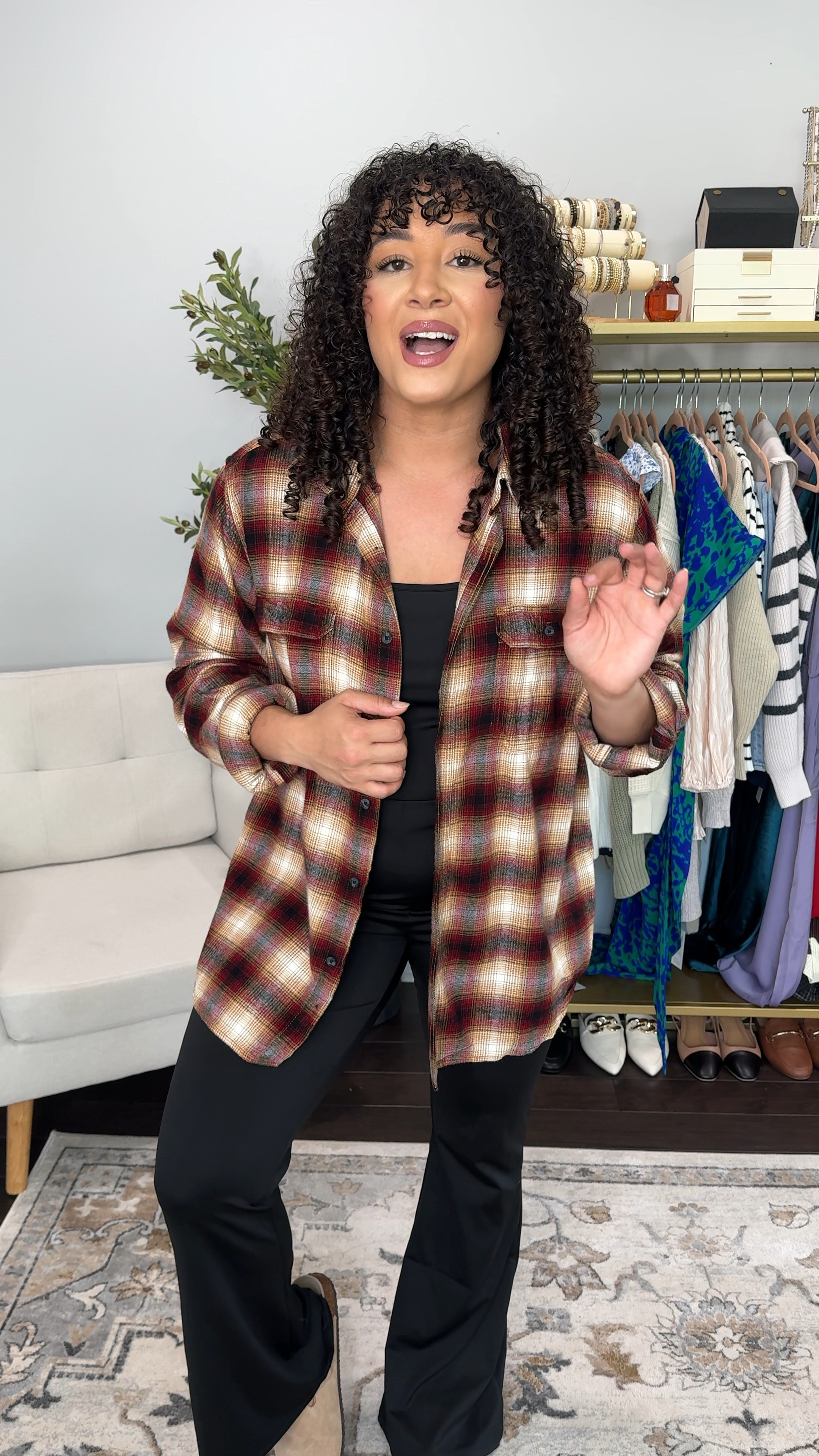 #WalmartPartner these @Walmart flannels are the perfect fall staple #walmart #WalmartStyle @Walmart XL in the flannel and large jumpsuit 