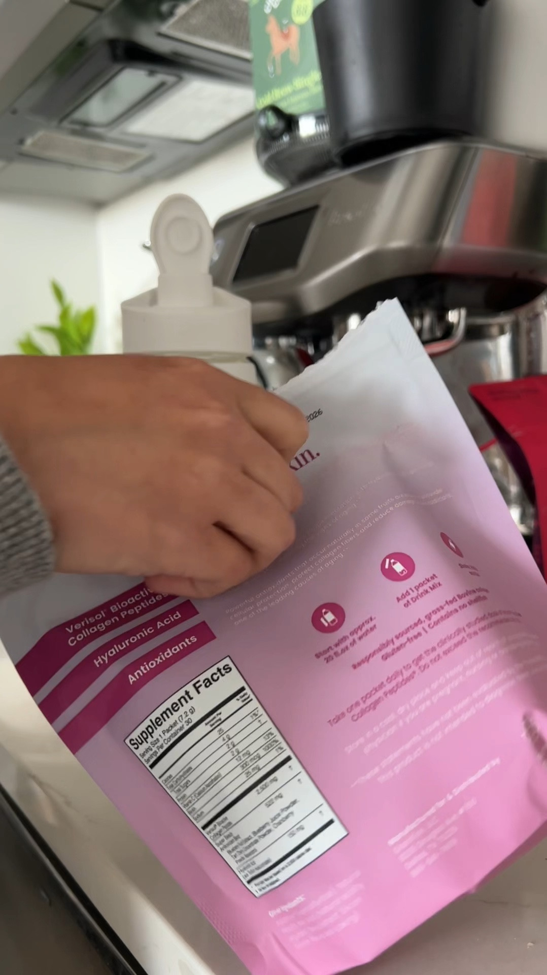 Hydration, skin care, collagen, glotrition, water bottle, white water bottle 

#LTKBeauty #LTKFindsUnder50 #LTKVideo