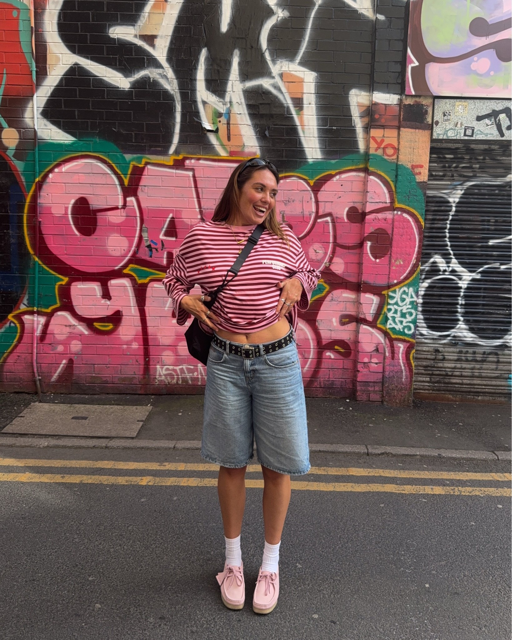 Jorts season

#jorts #tomboyoutfit #tomboyfemme #pullandbear #clarkswallabees

#LTKuk #LTKsummer #LTKspring