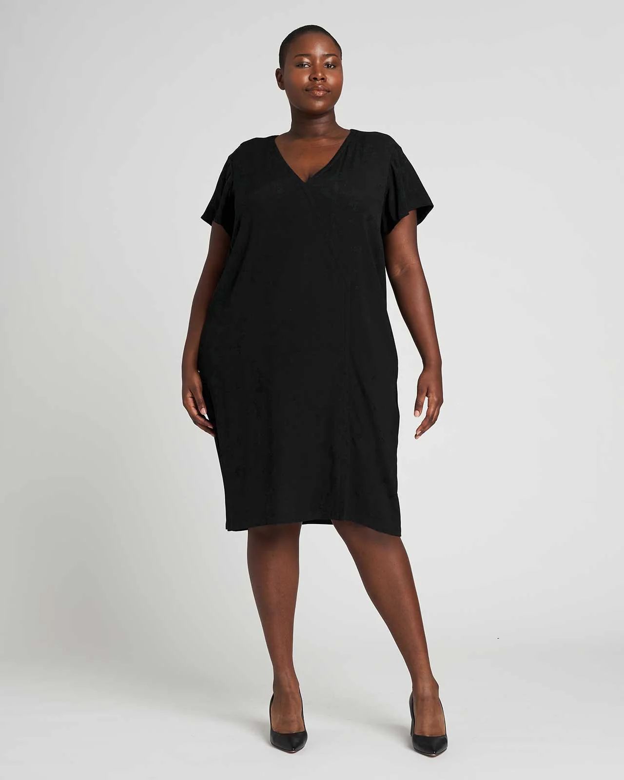 Kendra Crepe Dress - Black | Universal Standard