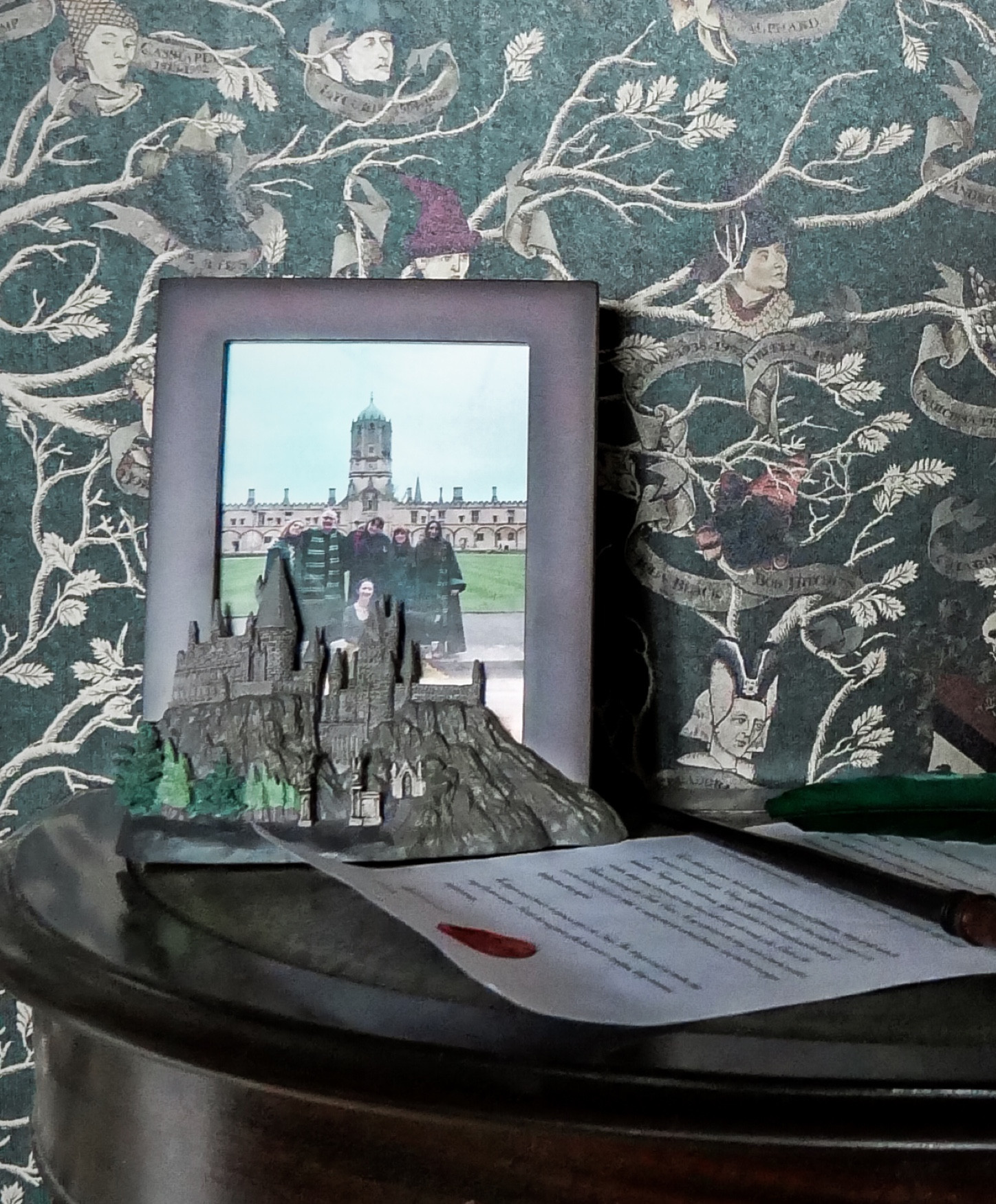 Harry Potter picture frame 

#LTKGiftGuide #LTKfindsunder50 #LTKhome