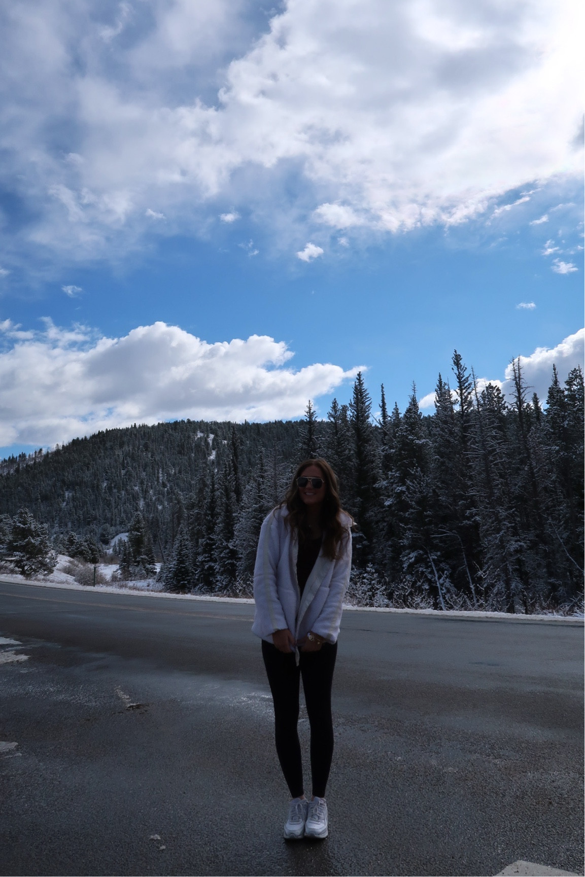 casual fit!! the perfect white fuzzy jacket! // amazon finds // amazon womens // amazon fashion // amazon womens fashion// amazon jacket // white jacket // ootd // 
mountain outfit // colorado fit // fuzzy jacket // sherpa jacket // vacation outfit // casual ootd // simple outfit // amazon must haves // closet staples // women’s fashion finds //  
#LTKStyleTip #LTKFindsUnder100 #LTKSpringSale 

#LTKStyleTip #LTKFindsUnder100