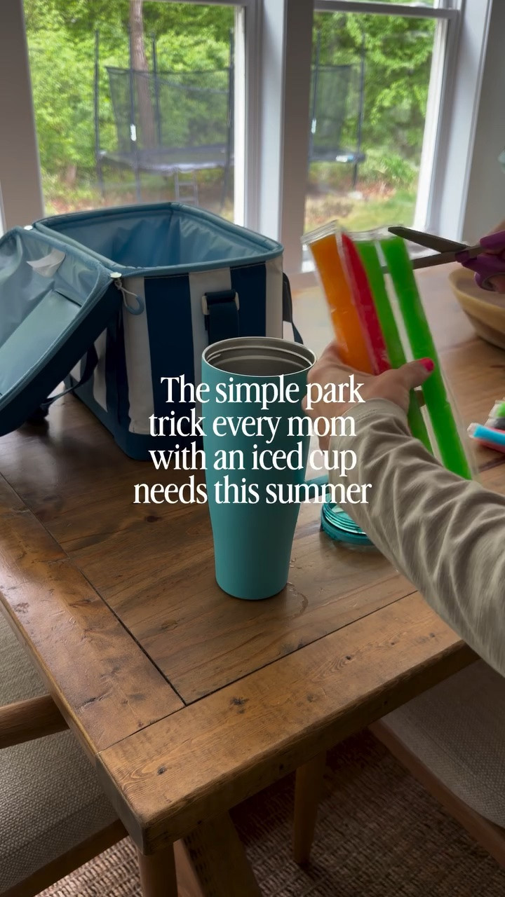 FYI: Yeti bottles seem to work the best!! 

Comment BOTTLE for a link to the yeti that kept it frozen for hours! 

#summer #momhacks #summertips #kids