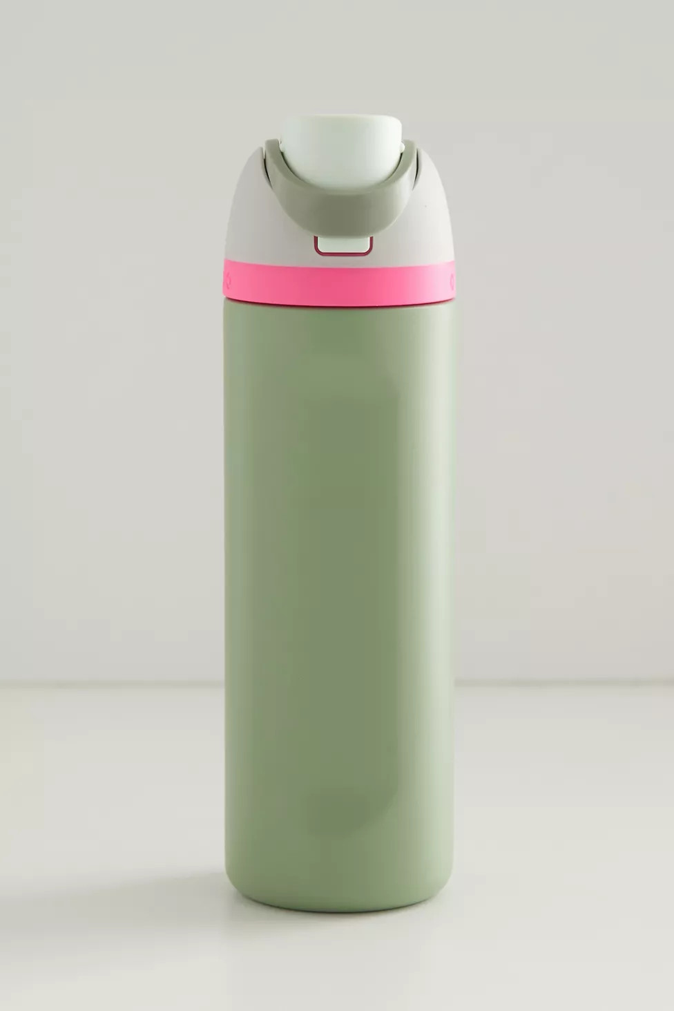 Owala FreeSip 24 oz Water Bottle | Urban Outfitters (US and RoW)