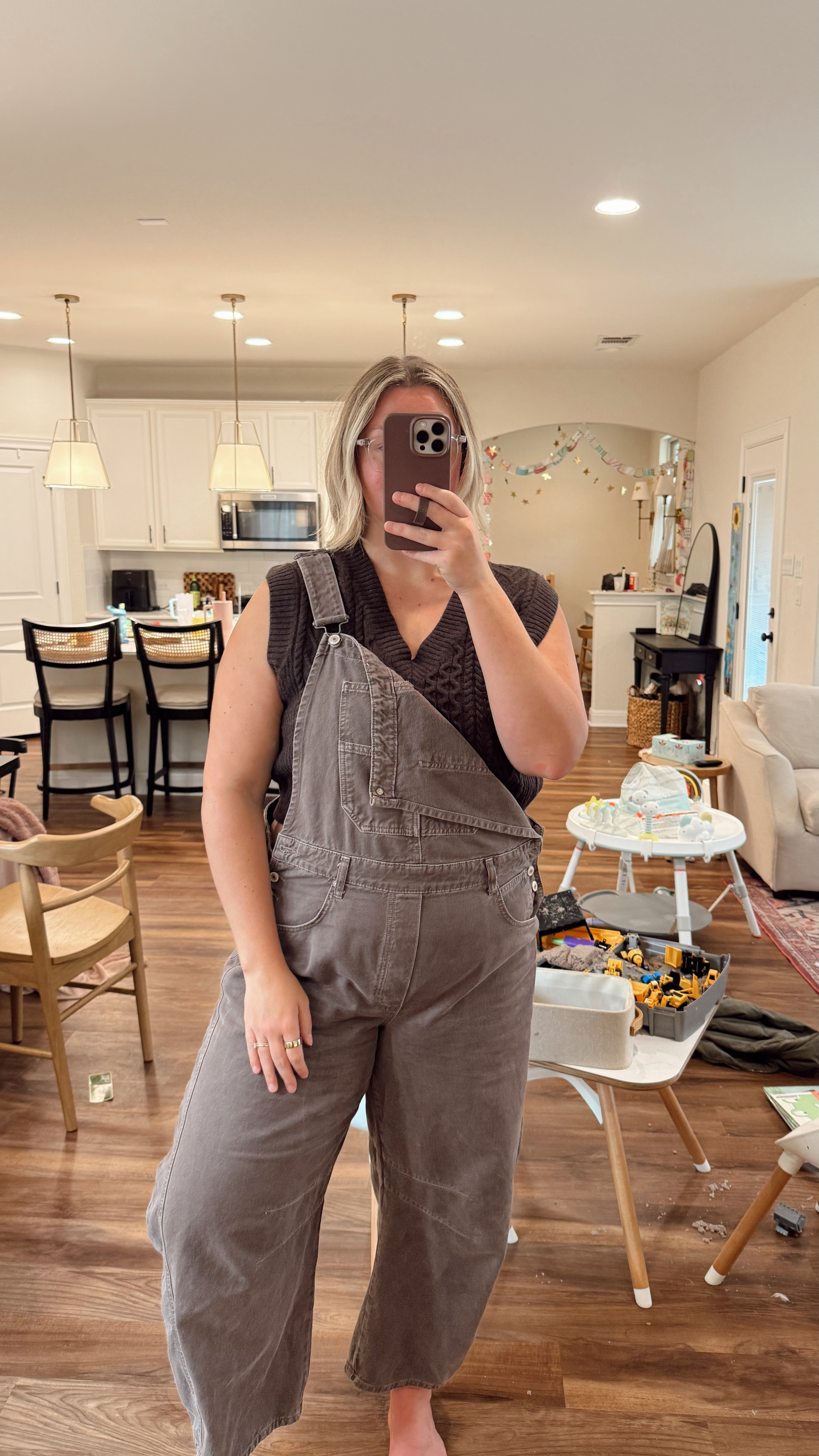 My favorite brown overalls 🤎

#LTKPlusSize #LTKMidsize