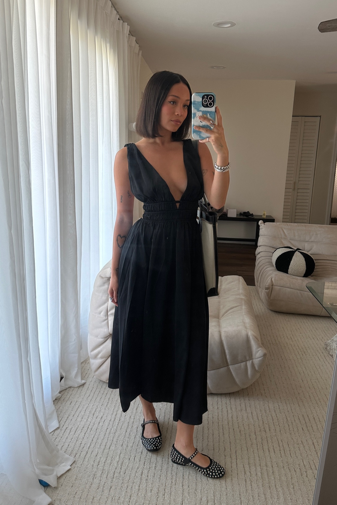 This dress! Use code BBXSUMMER15 🖤

#LTKfindsunder100 #LTKSpringSale