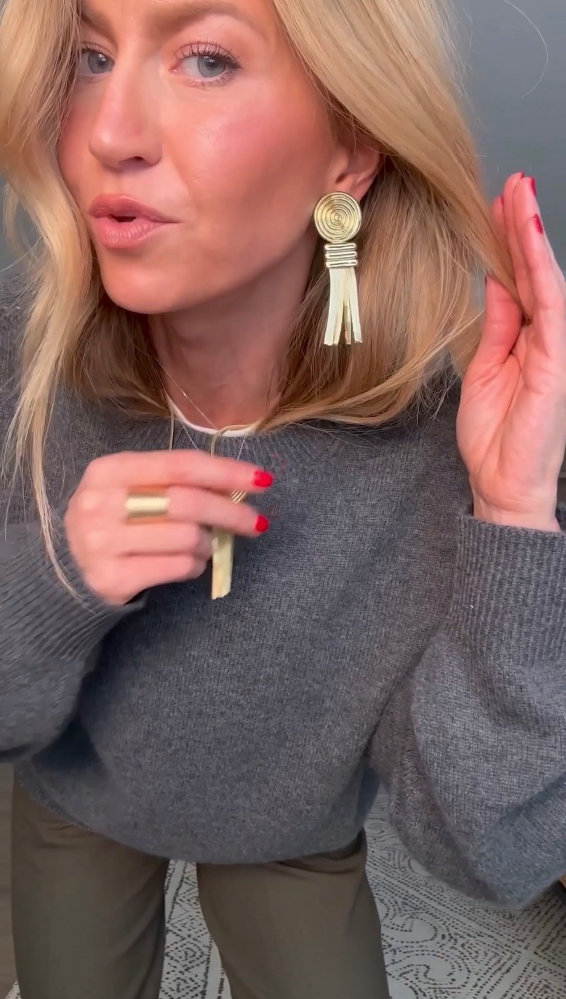 The funnest earrings to dress up an outfit! 


#LTKootd #LTKHoliday