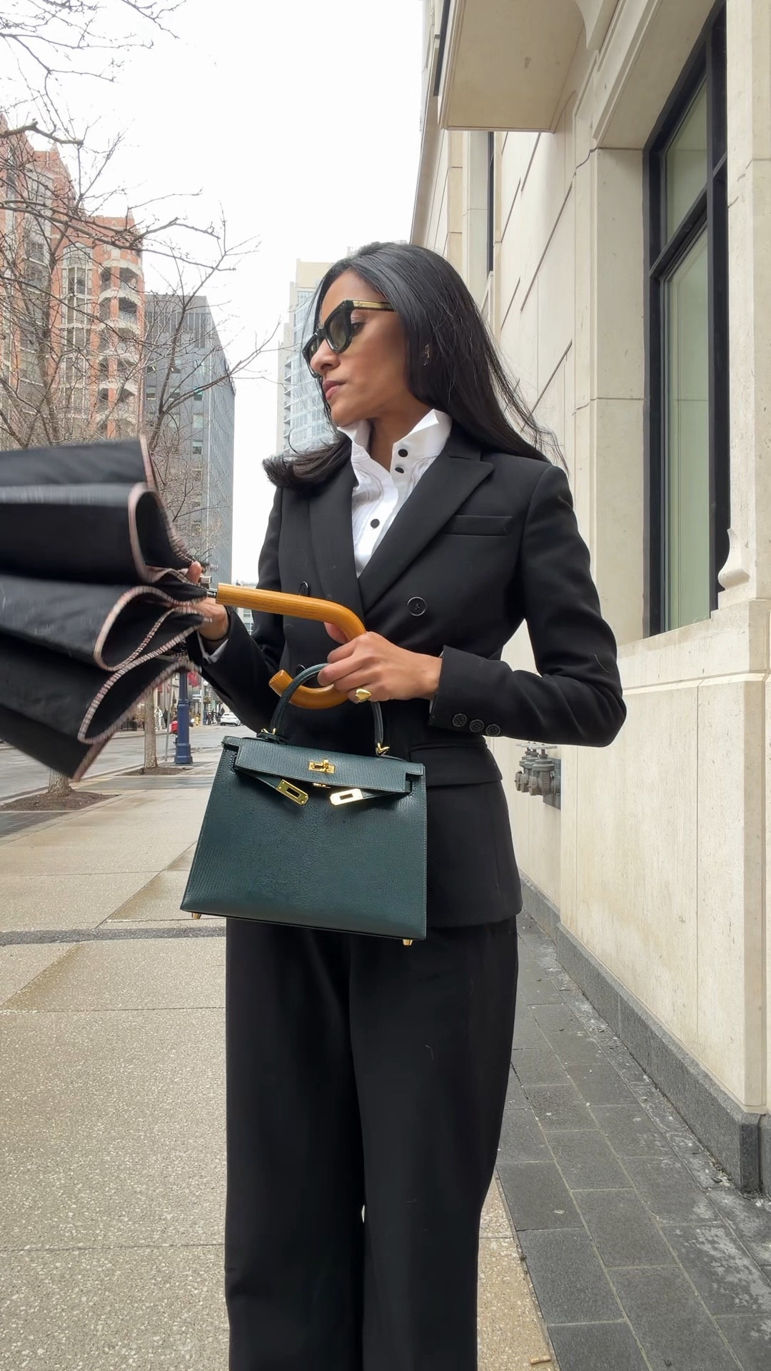 How cool girls style suits 

#LTKgrwm #LTKootd #LTKdayinmylife