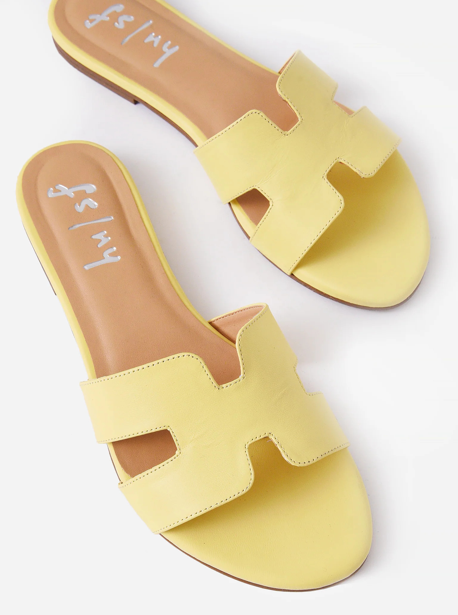 FRENCH SOLE
                      
                     Women's Alibi Sandal | Saint Bernard