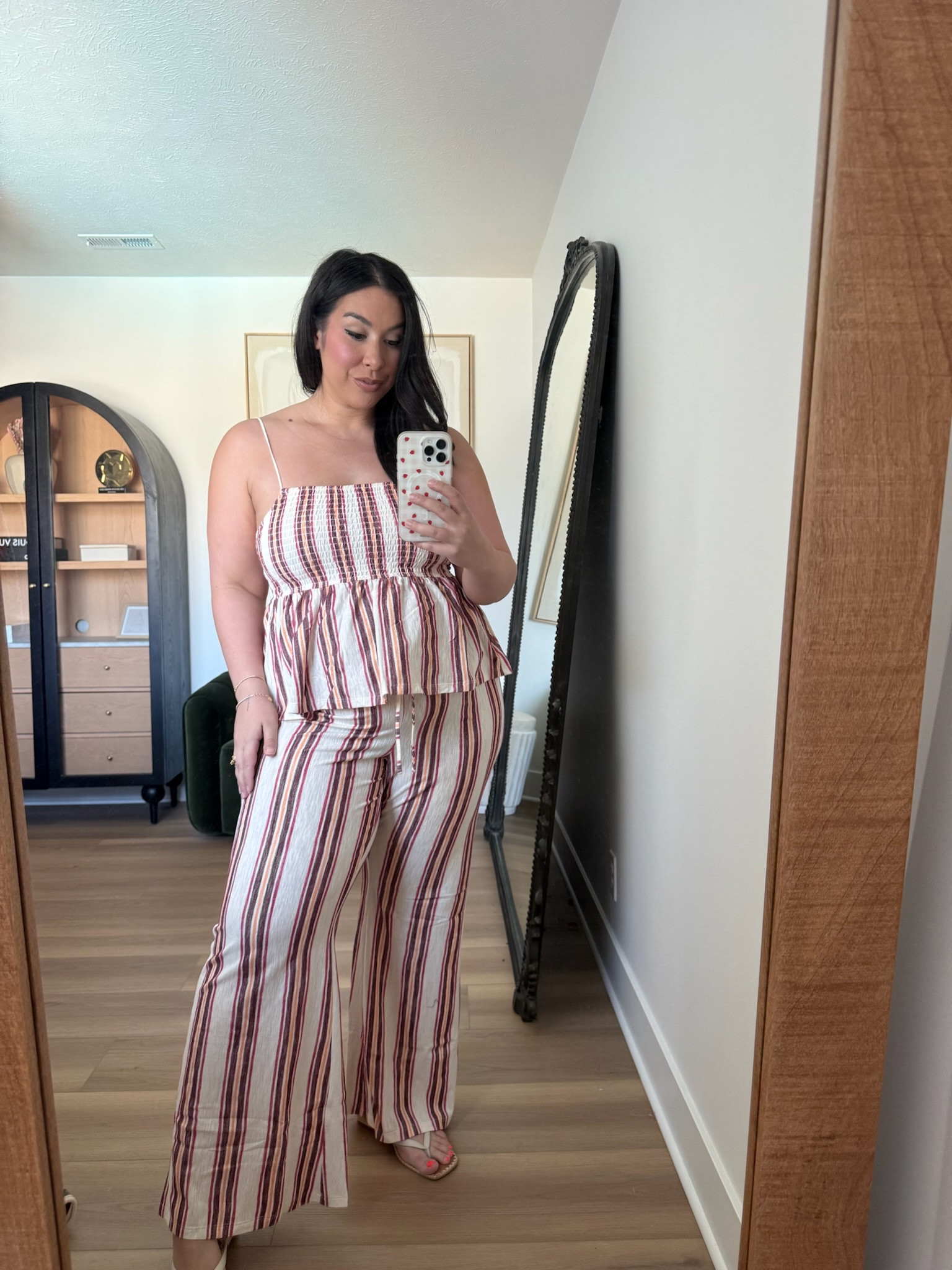 Midsize spring outfit!
-
-
-
Soft pants, flowy pants, matching set, casual outfit, midsize outfit, postpartum outfit, aerie outfit

#LTKootd #LTKMidsize