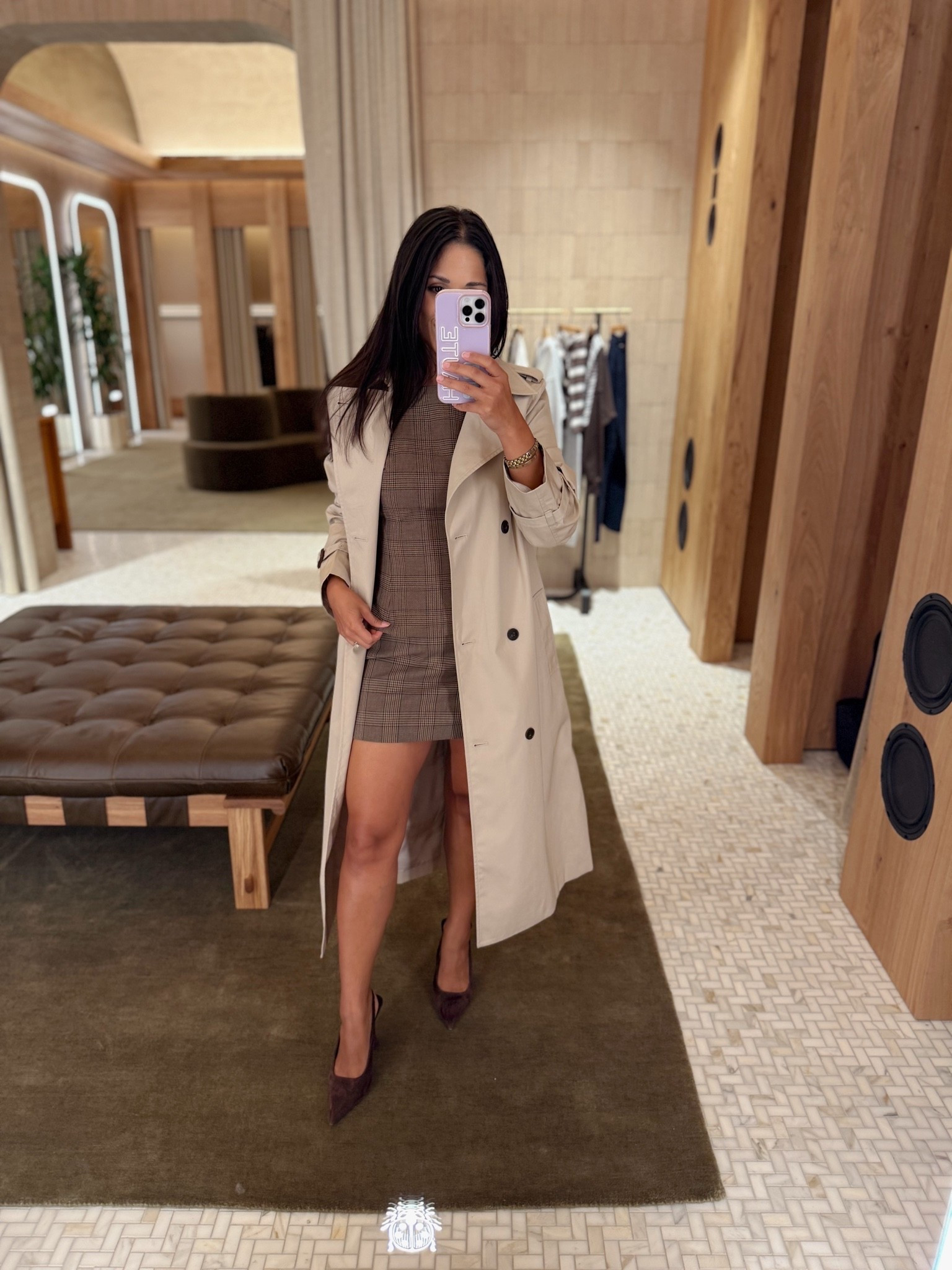 Linking to this matching @aritzia set here! Obsessed with the Finch trench coat!

#LTKootd #LTKPetite