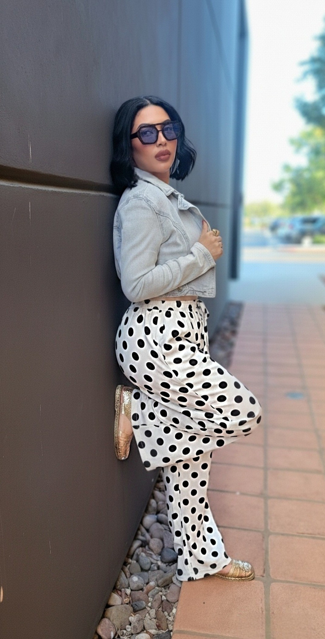 Hitting the streets with a pop of pattern! Love these polka dot pants with a denim jacket and aviator shades. 😎

●Sizes/Tallas: All in Small/Todos en chikoJelly Sandals: 7

#LTKgrwm #LTKootd #LTKSaleAlert