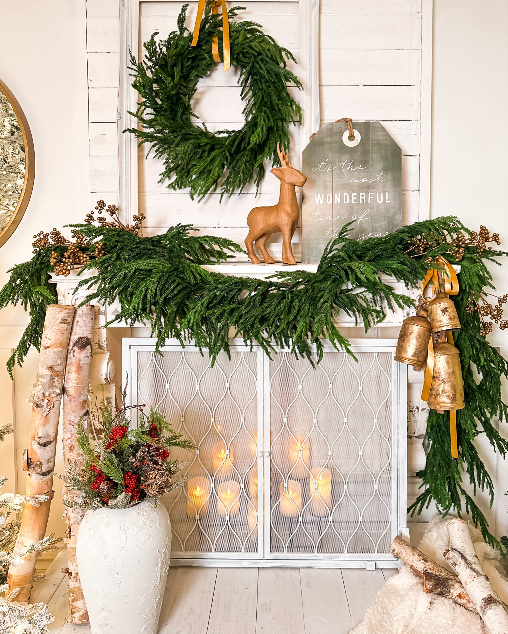 The most beautiful real touch Norfolk garland you’ll ever see!! It’s insanely gorgeous, durable and versatile!!!!


#garland #christmasgarland #christmas #christmasdecor #norfolk #norfolkgarland #norfolkwreath #norfolkgreenery #holidaydecor

#LTKHoliday #LTKHome