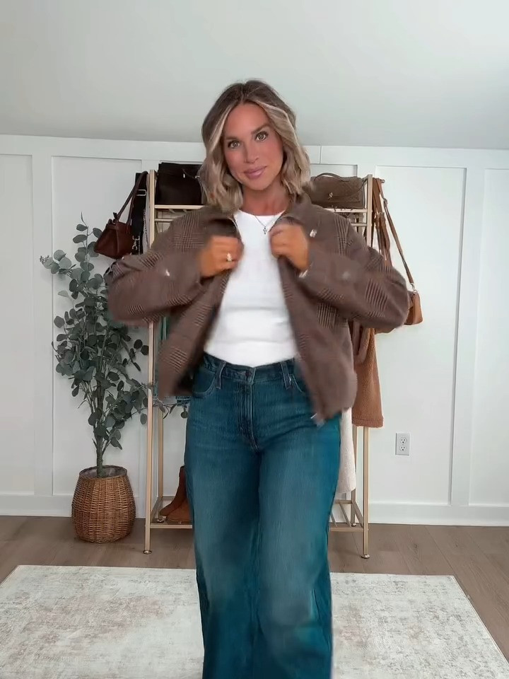 Love this plaid jacket for fall to make every outfit look put together whether I'm running errands, or out to dinner. 
I am 5’6 143lbs size 29 jeans (also linking another Abercrombie pair I love)  

 #LTKootd #LTKmomlife #LTKSeasonal