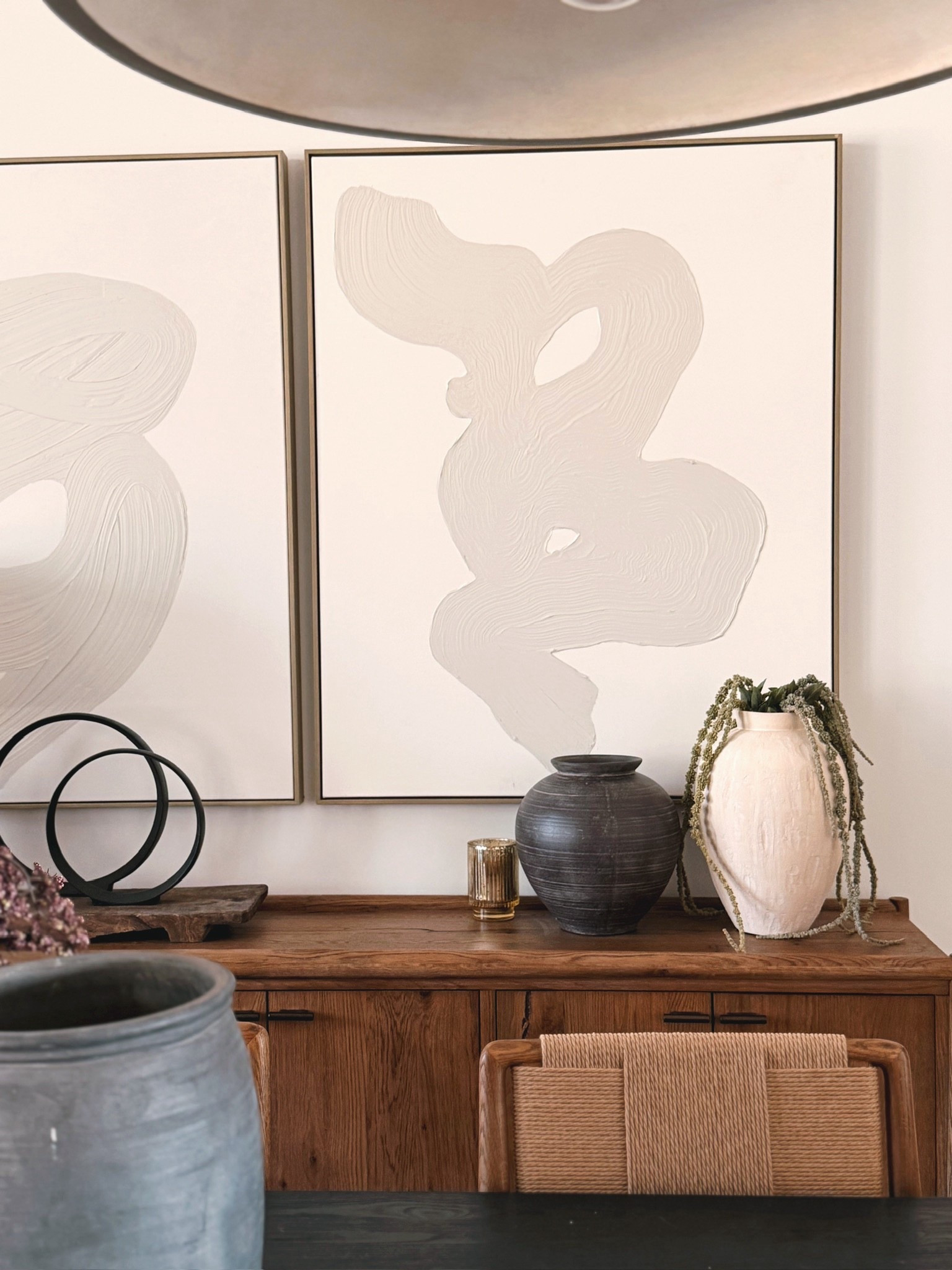 ✨ Elevating everyday dining into something extraordinary! This Modern Classic dining room blends clean lines, natural textures, and cozy elegance—perfect for both family meals and entertaining 🍴🤍 

Do you want to bring our dreamy Modern Classic style interior design into your own home? 🏡 You’re in luck! Reserve our Online Interior Design packages today -> https://porcheandco.com/edesign ✨ We can’t wait to work with you & design your home with #porcheandco

#porcheandco #diningroomdecor #modernclassicstyle #diningroominspo #interiordesign #onlinedesign #virtualdesign #tablescapeideas #cozyhome #homedesign


#LTKHome #LTKdayinmylife #LTKvlog