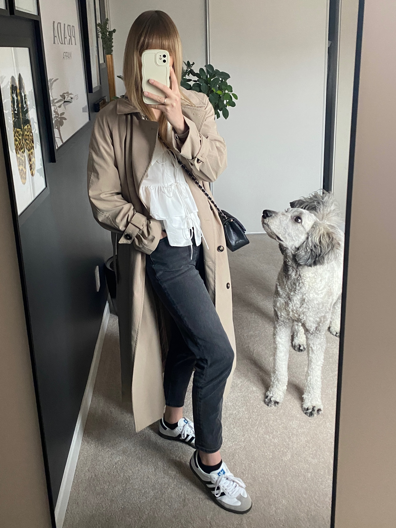 Trench coat 🤝 Rainy day #OOTD

#LTKshoecrush #LTKfindsunder100 #LTKitbag