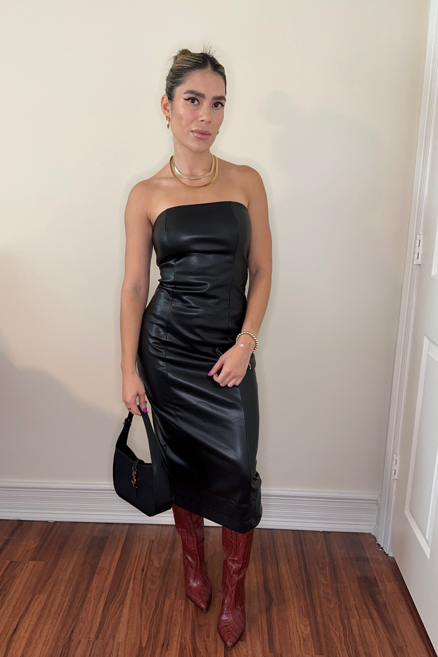 Fall leather dress with red boots

#LTKstyletip #LTKshoecrush #LTKSeasonal