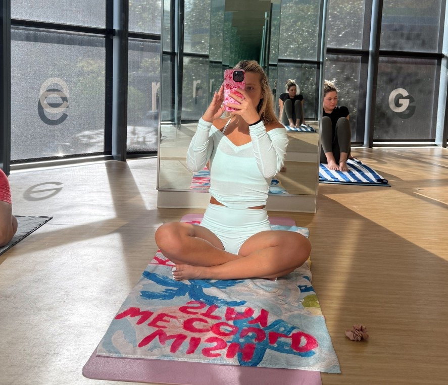 yoga ootd from @Garage Clothing 🩵🪽

#LTKootd #LTKfitnessgoals #LTKActive