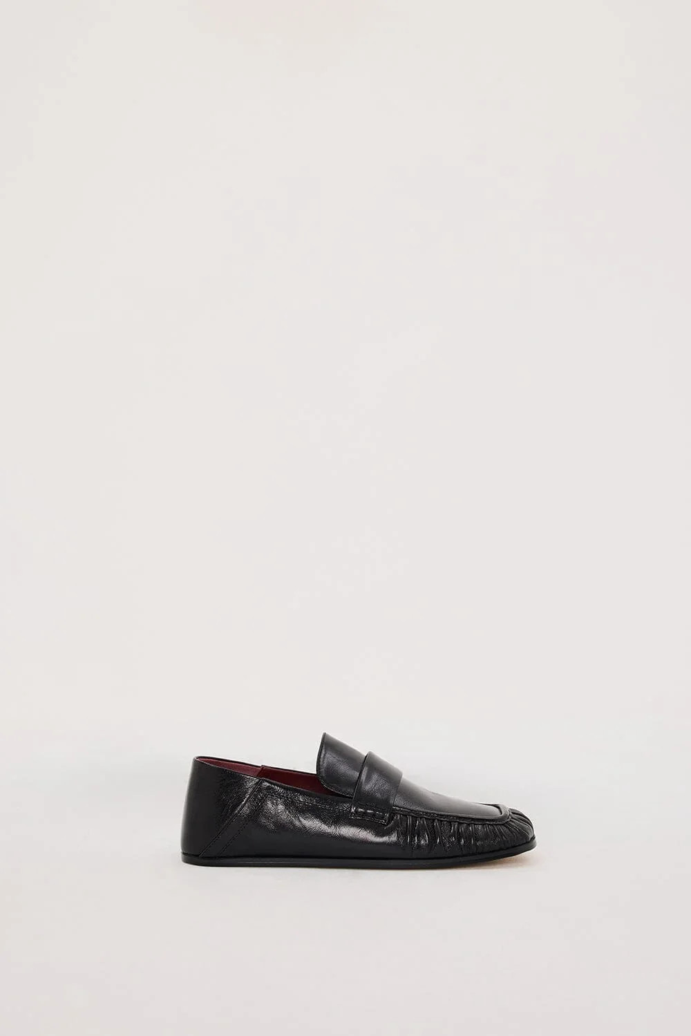 ALIAS MAE KRUZ BLACK OILY LEATHER LOAFER | DISSH