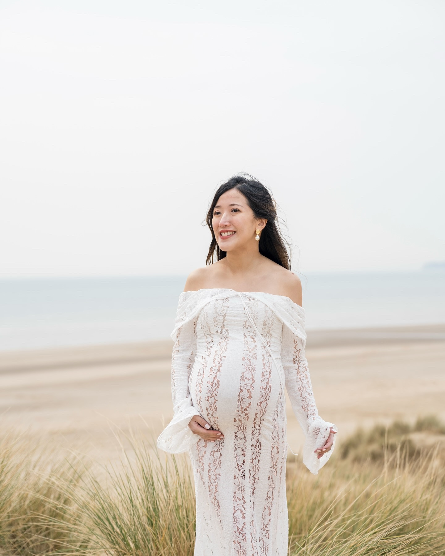 Feeling peaceful and connected to the nature during this special time. The beach is the perfect place to capture these memories.

Dress is very stretchable. I am wearing size S in white at 37 week

It is see through and I wore nude underwear underneath so that it is a bit sexy but not too revealing. It shows the bump beautifully and elegantly. 

📍Camber Sands, Rye, East Sussex, UK, March 2025
🚘 1.5-2 hours from London

Save this post & follow @petitealpaca for more dreamy travel and feminine fashion content.

📸 shot and edited by: @capturewithvic @vimage.pro @sony.unitedkingdom @alphauniversebysony.eu @adobeuk 
PM us if you’d like to hire us for photography in London💕

#cambersands #cambersandsbeach #rye #sandybeach #babymoon #pregnancyadventures #preggo #preggolife #springbaby #babybump #pregnancyphotography #maternityphotography #pregnancyjourney #pregnancyshooting #pregnancystyle #thebump #babybump #maternityphotographylondon #mamatobe #mumtobe #themotherhoodanthology #pregnancyphotoshoot #thirdtrimester #pregnancy #modernprincess 
#londonfashionblogger  #dreamyaesthetic #femininestyle #classyfashion #stylingyourpregnancy

🗝️ Pregnancy shoot, pregnancy journey, pregnancy photoshoot, pregnancy photography, pregnancy bump, baby bump, Feminine elegant classy style, modern princess, maternity shoot, styling your pregnancy

#LTKmaternity #LTKdresses #LTKpetite