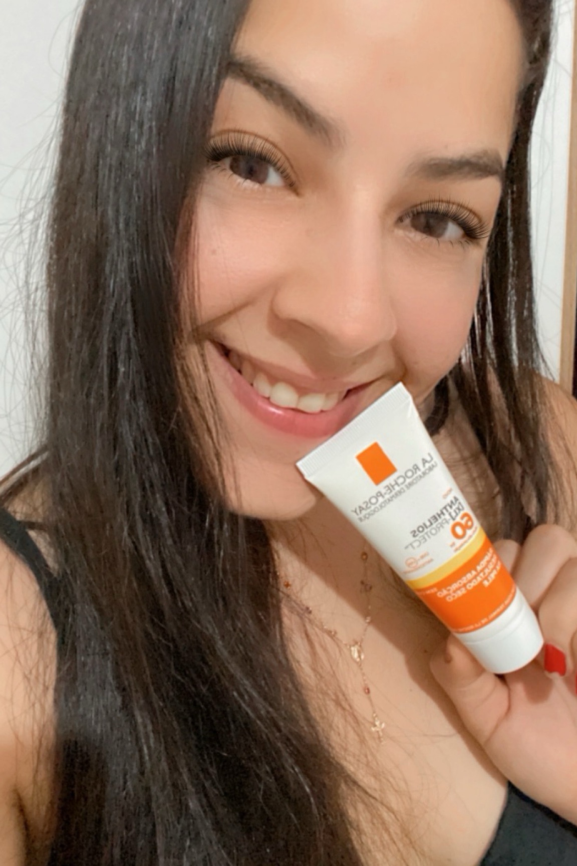 Gente! Não sei vocês, mas eu AMO cuidar da minha pele. Por ter a pele oleosa, opto sempre por produtos que a deixem bem sequinha. E é o caso desse protetor solar incrível. 🤩 
O Anthelios XL Protect FPS60 oferece alta proteção UVA/UVB com uma textura gel creme que garante resultado seco na pele, sendo indicado para todos os tipos de pele.

Aproveitem a semana black friday da Amazon Brasil e garanta já o seu 😍




#LTKbrasil