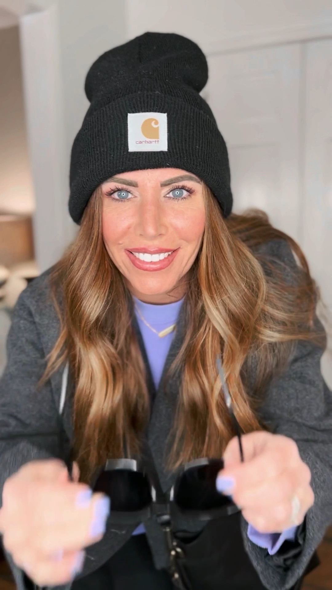 Snow day winter outfit

Finally getting out of my UGGs and styling some sneakers instead with my favorite leggings this oversized sweatshirt that’s on sale for $21.98 and this oversized coat for a comfy casual winter outfit 


#LTKstyletip #LTKsalealert #LTKfindsunder50