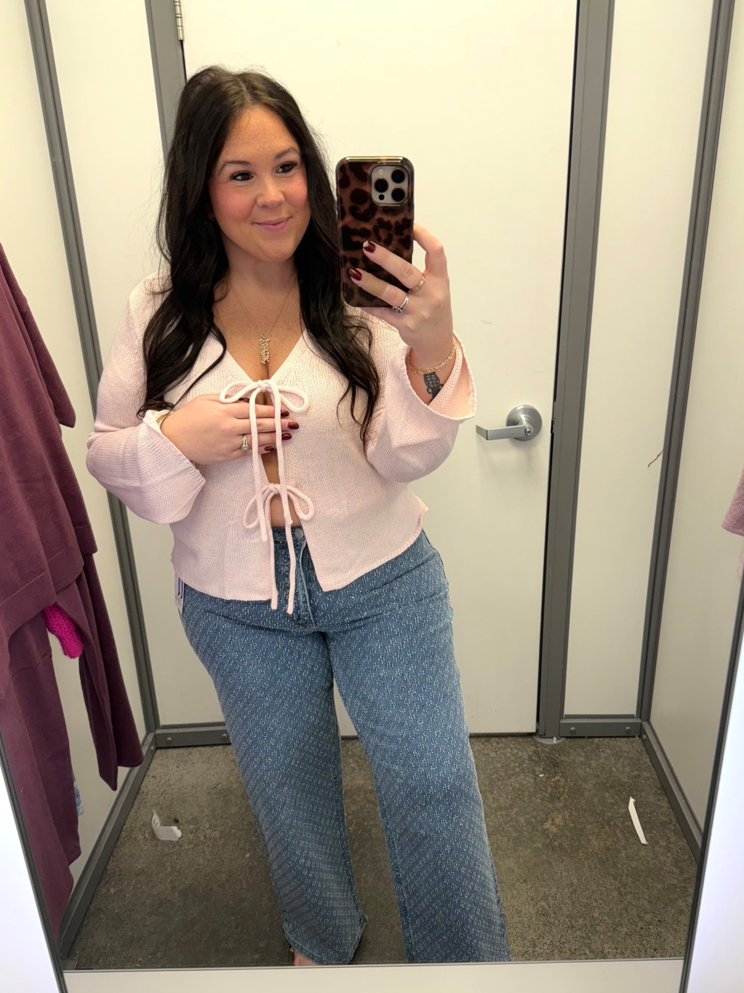 Love this top!!

#LTKootd #LTKFindsUnder50 #LTKdayinmylife