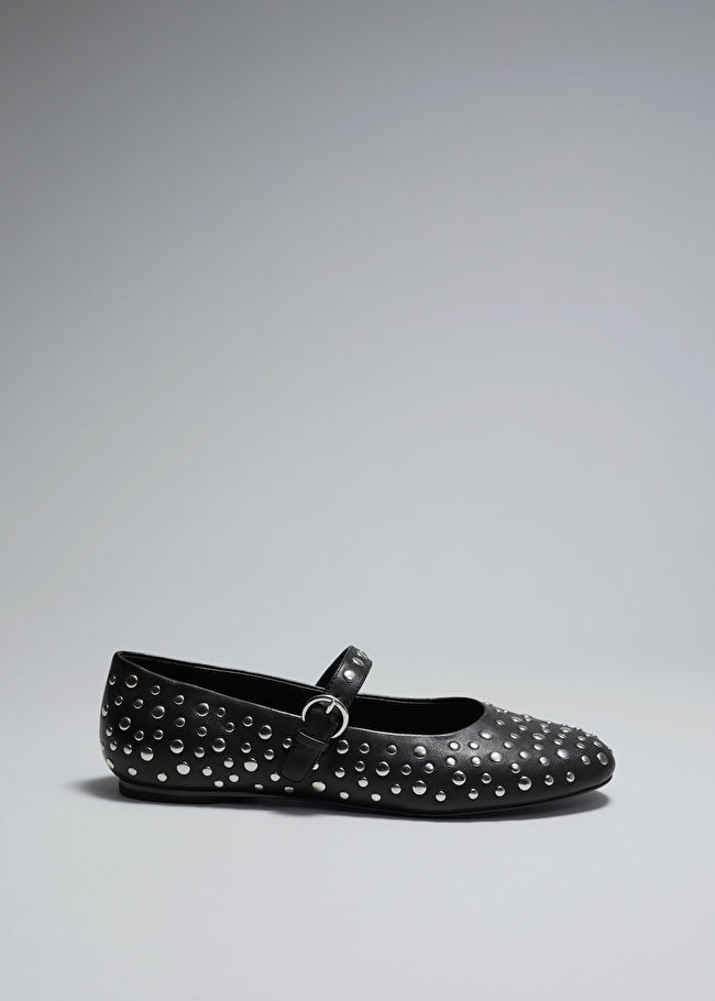 Ballerines en cuir clouté | & Other Stories (DE + FR)