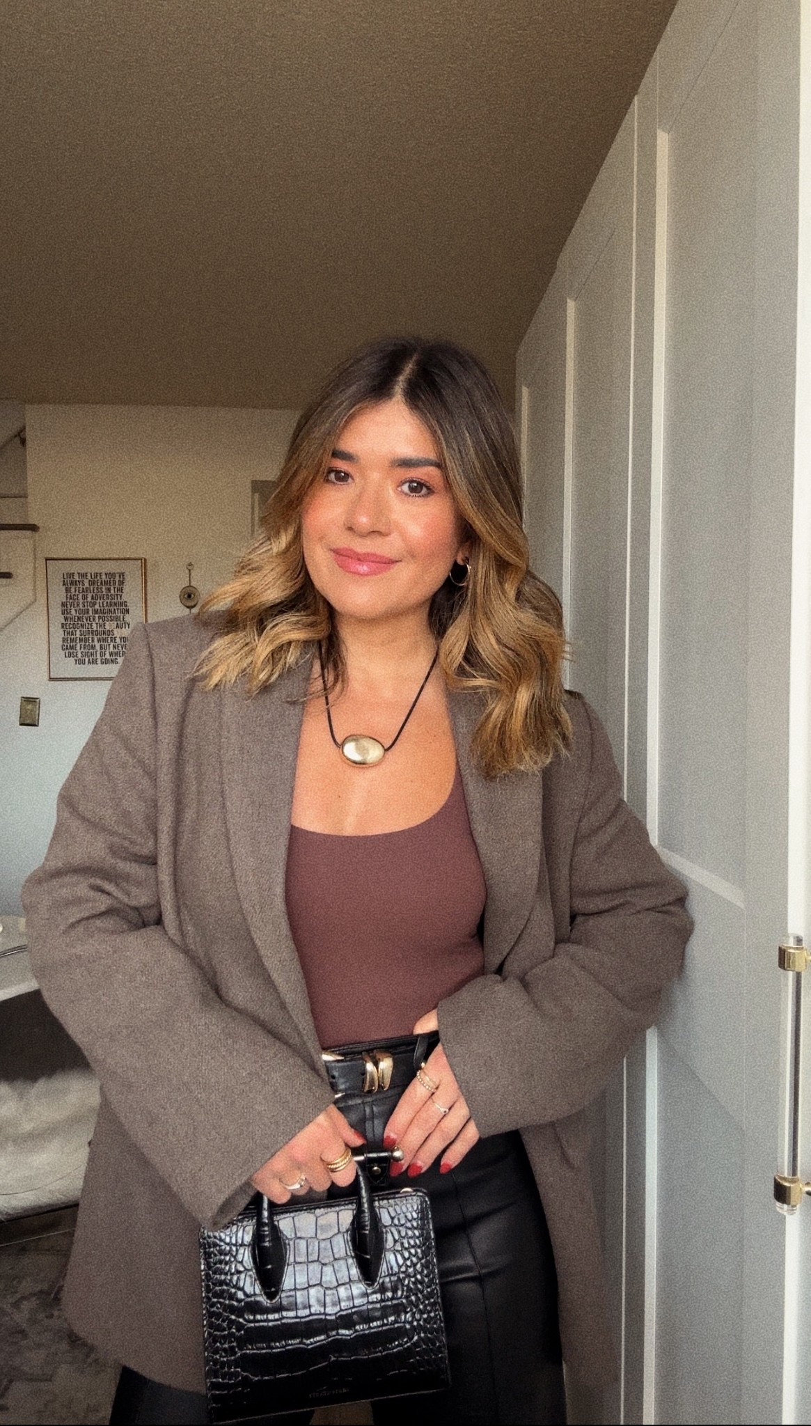 Girls if you are looking for good basics, I can’t recommend enough this brown top. It’s super soft and chic. This brand is sold on Amazon and it offers so many great basics! I’m loving their products right now. The quality is great and they feel luxe. 
Top size small. It runs tts. Order your regular size. 

#LTKmomlife #LTKValentine #LTKootd