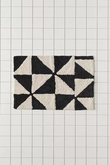 Pinwheel Bath Mat | Urban Outfitters (US and RoW)