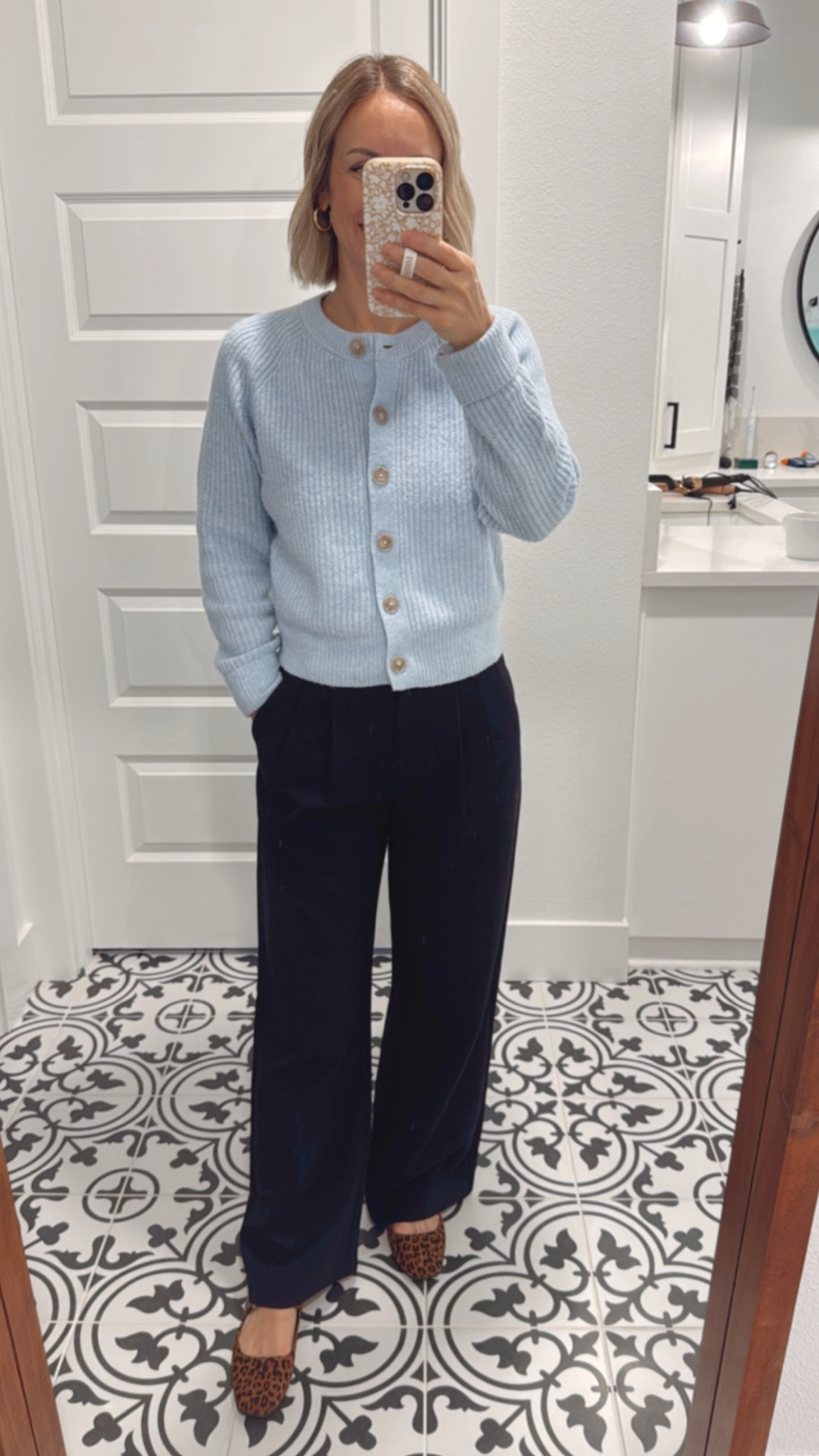 Teacher outfit: I sized up in this Target cardigan and in the Abercrombie pants. 

#LTKFindsUnder100 #LTKSeasonal #LTKFindsUnder50