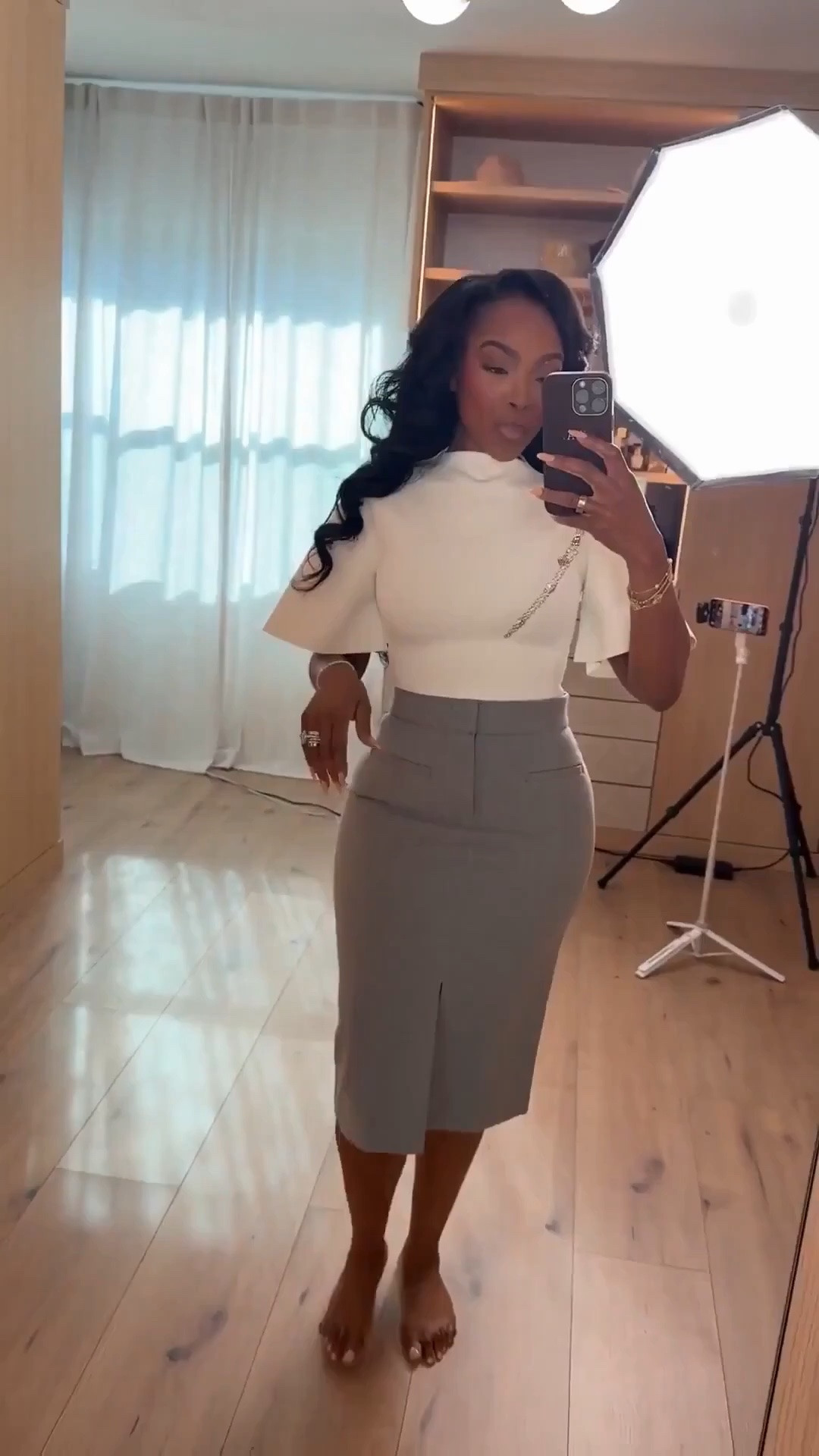 OFFICE HOURS, BUT MAKE IT SPANX 🤍

This is the kind of workwear I LOVE — polished, flattering and still comfortable enough to wear all day. The SPANX SALE is the perfect excuse to upgrade those office staples!

SPANX sale, workwear outfit, office style, pencil skirt outfit, elevated workwear

Wearing: Size Small | 5’4” | 140 lbs | 34D-27-40

📲 Download the FREE LTK app & follow me (@kirasfashionfinds) to shop.

#LTKPetite #SPANX