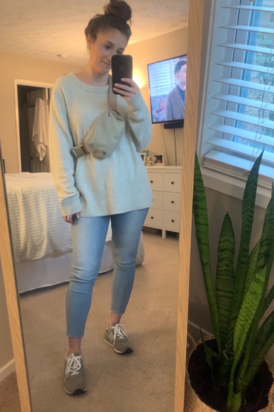 Comfy outfit to run errands in  

#LTKstyletip #LTKfindsunder50 #LTKshoecrush