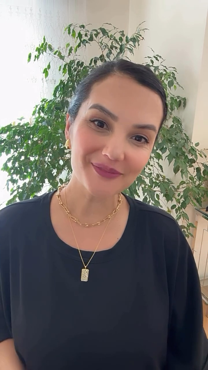 Elevated my simple style to luxury in 1 minute 
Simple, elegant, and a little bit luxe. This 18k gold-plated set is my new go-to for everyday shine. ✨ 

.
.
.
To shop this reel comment the word, “Shop" below and I’ll send you all the outfit details

✨𝐹𝒾𝓃𝒹 𝓉𝒽𝑒 𝓁𝒾𝓃𝓀𝓈 𝒾𝓃 𝓂𝓎 𝒷𝒾𝑜!

~𝐿𝑖𝑘𝑒 and 𝑓𝑜𝑙𝑙𝑜𝑤 @funstyleforall for more 
#GoldVibes #ModernStyle #JewelryLover #amzon #amazonfinds #amazonfashion #amazonprime #amazondeals #earrings #zodiacjewelry #jewllerylover #jewleryaddict