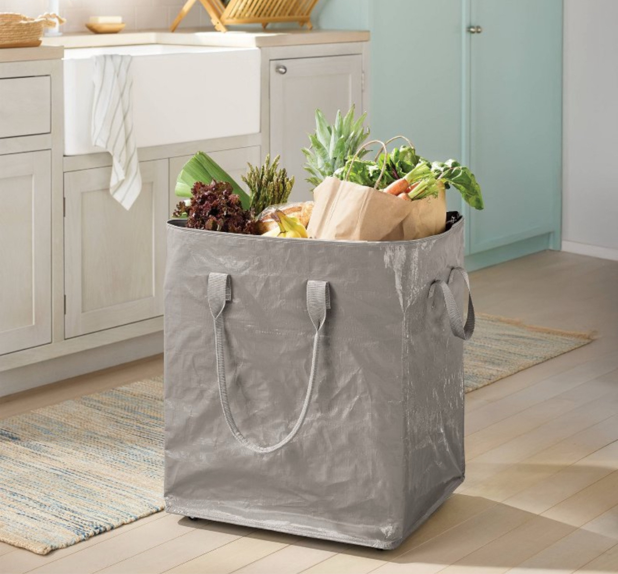 This looks just like a … (more expensive brand) but look at the price! You can’t beat it!!! 

#LTKMostLoved #LTKFindsUnder50 #LTKWatchNow