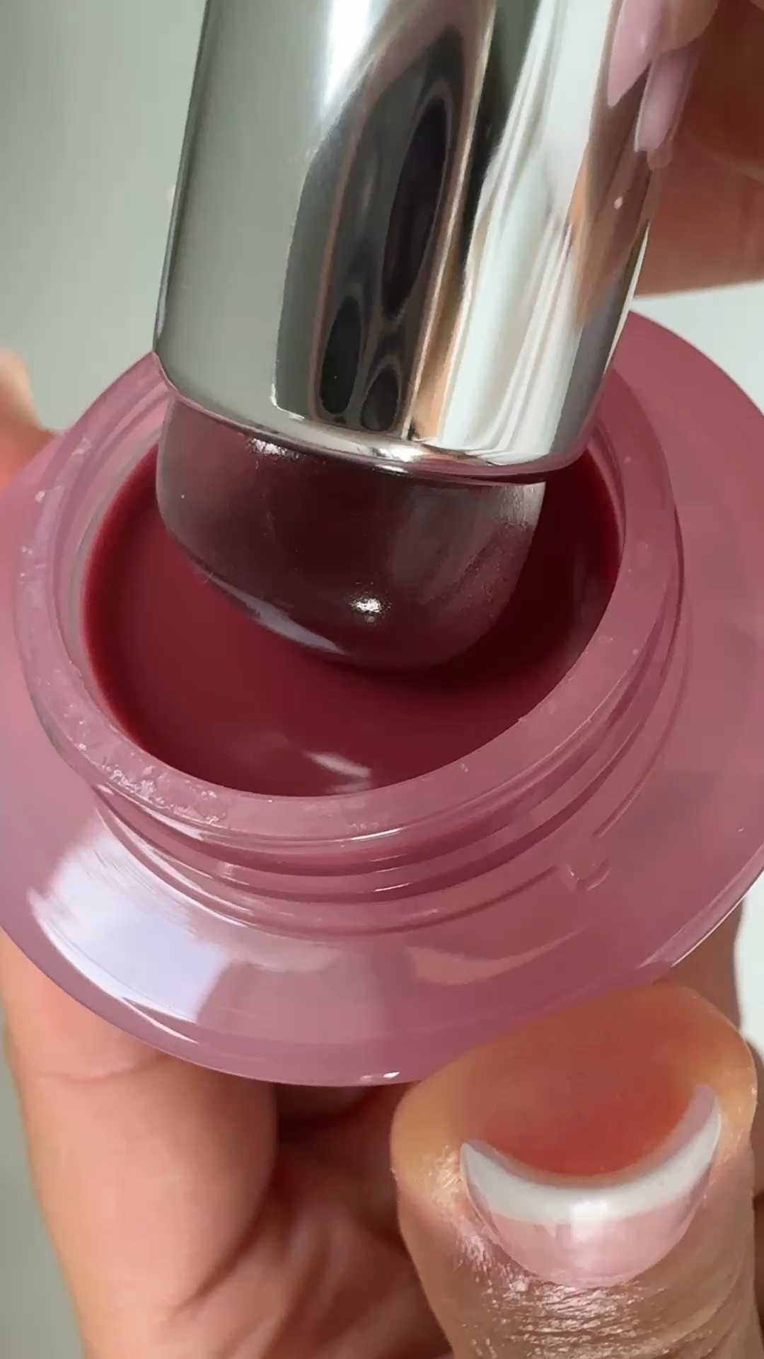 OMG it’s soooo nice 😊 Loooooove 💖

💋non-sticky
💋natural flush 
💋hydrating 
💋bouncy texture



#LTKBeauty