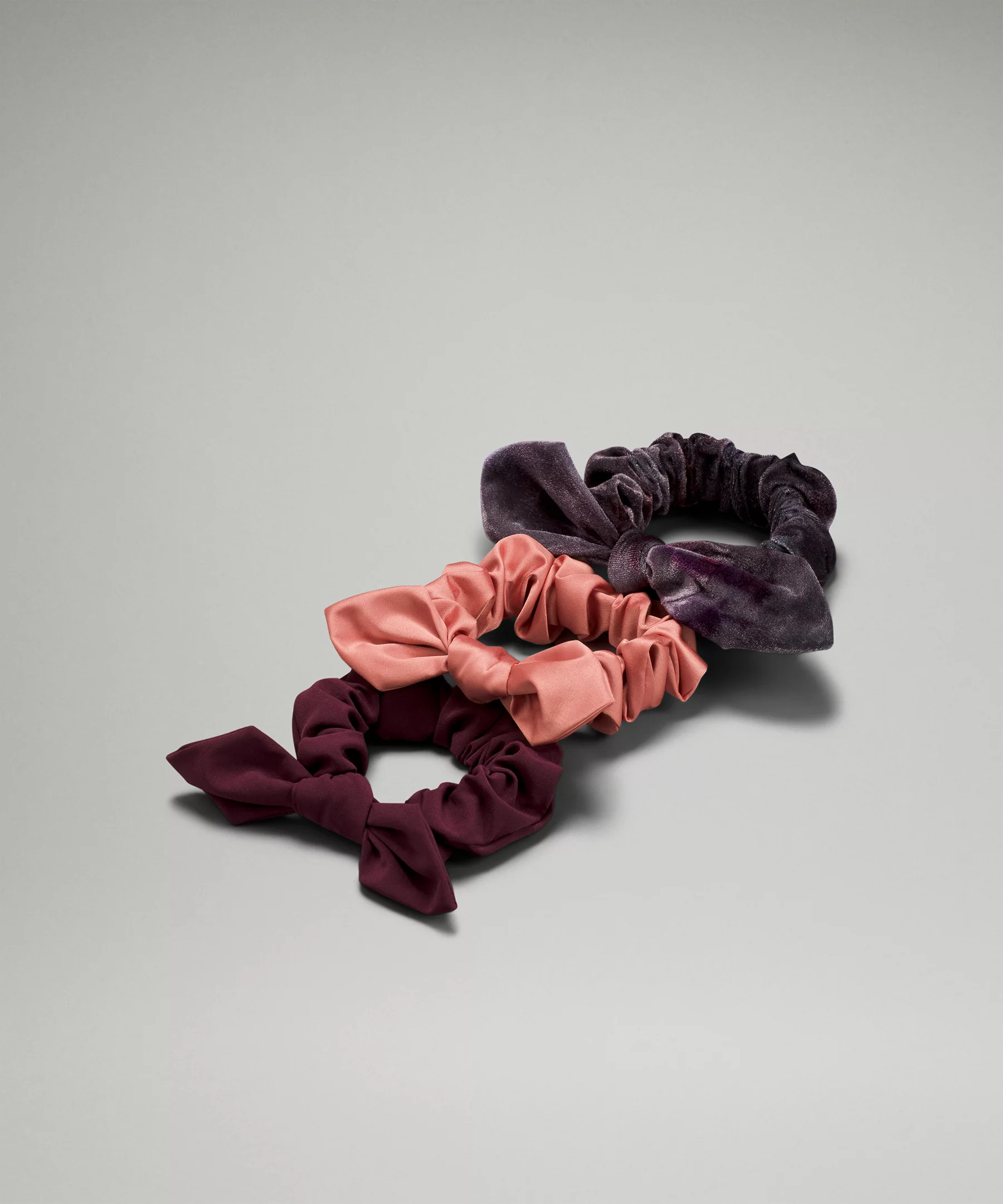 Uplifting Bow Scrunchie 3 Pack | Lululemon (US)