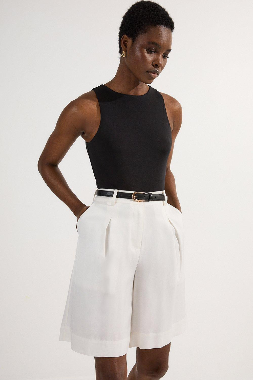 Tall Premium Viscose Linen Belted Woven City Short | Karen Millen UK + IE + DE + NL