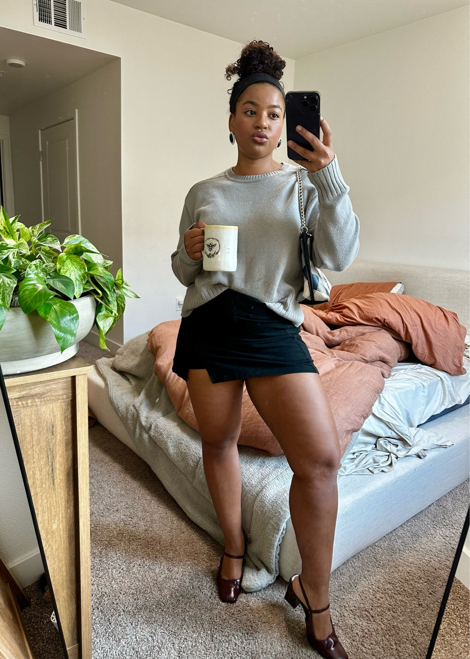 Grabbing coffee with a friend this morning!!

Summer to fall outfit 
mini skirt for curvy girls
cute thin sweater 

#LTKBacktoSchool #LTKSeasonal #LTKFallSale