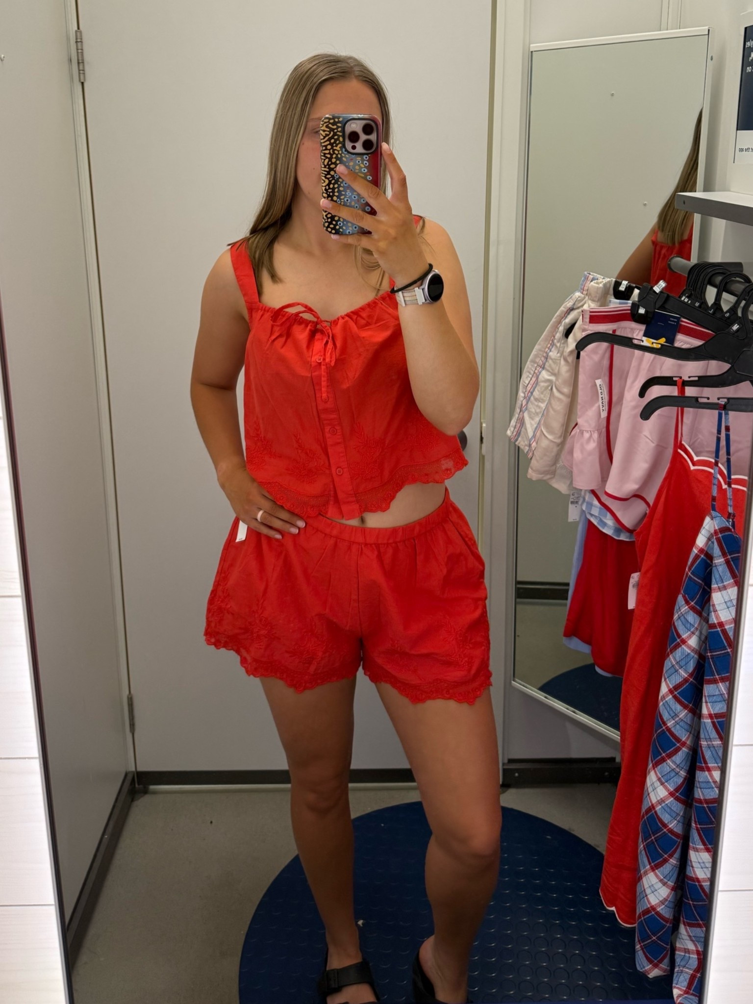 Perfect red set!