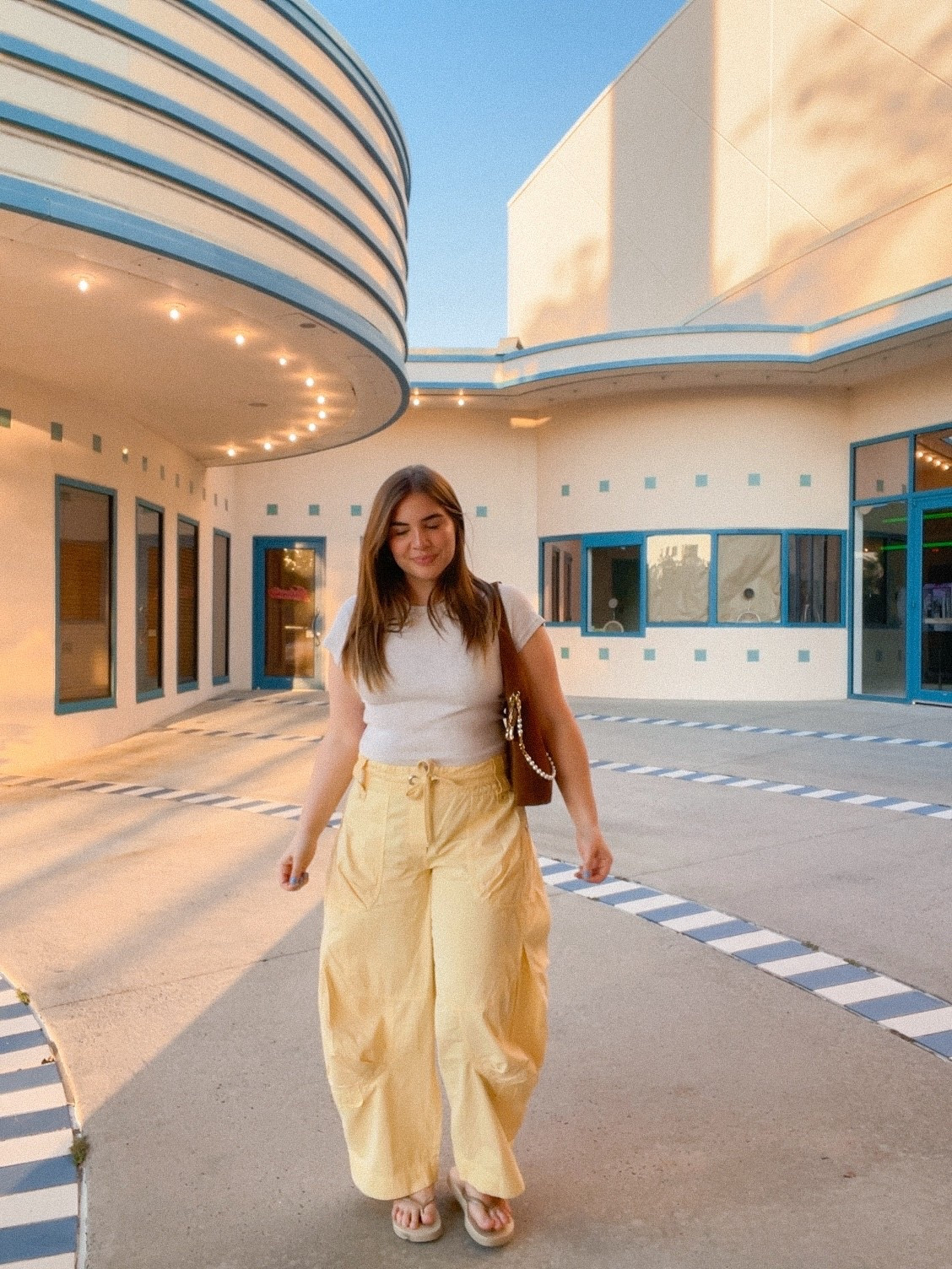 The most airy and stylish pants! Need them in all the colors🤩

#LTKootd #LTKTravel #LTKgrwm