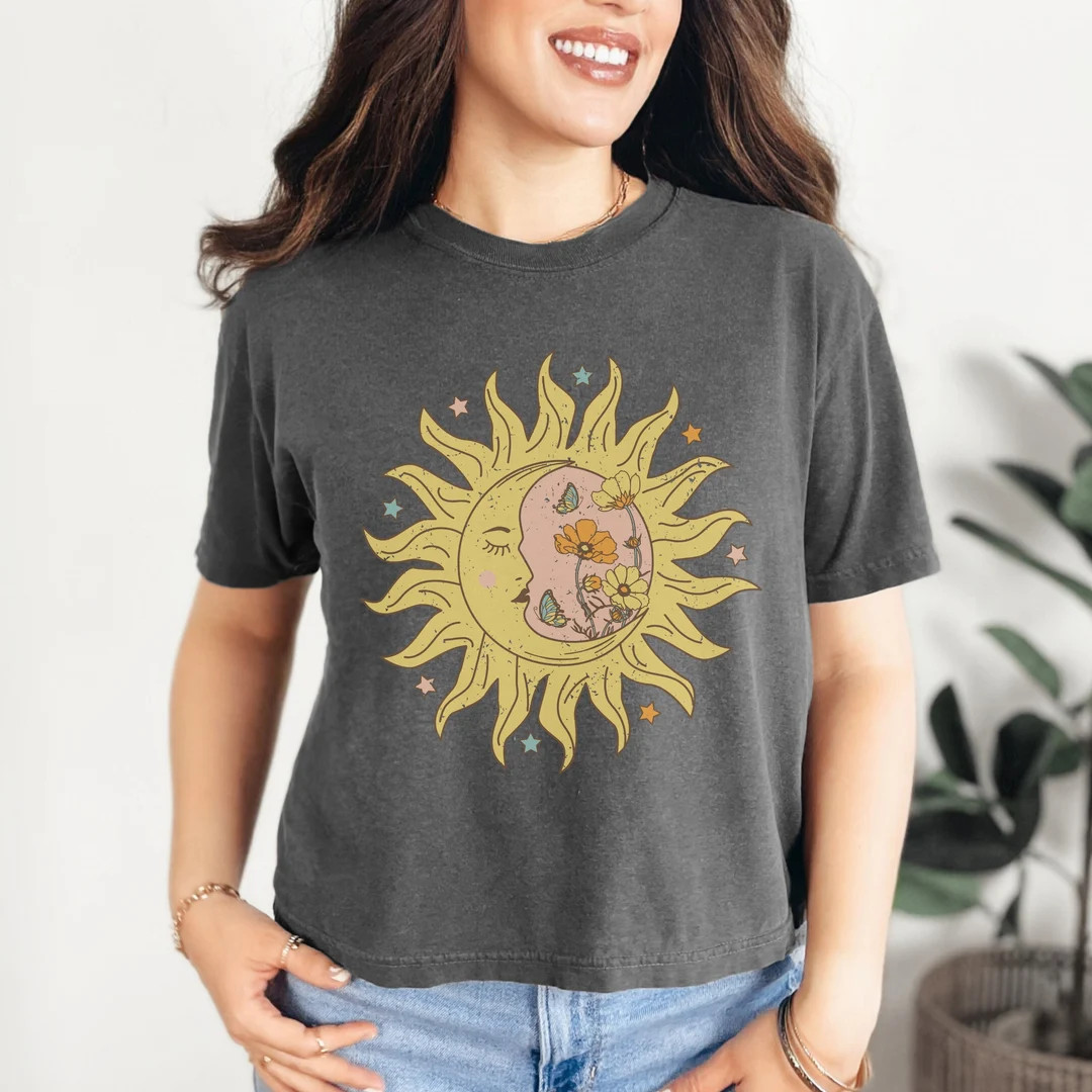Celestial Sunshine Crop Tee, Sunshine Cropped Graphic Tee, Boho Graphic Tee, Comfort Colors® Cro... | Etsy (US)