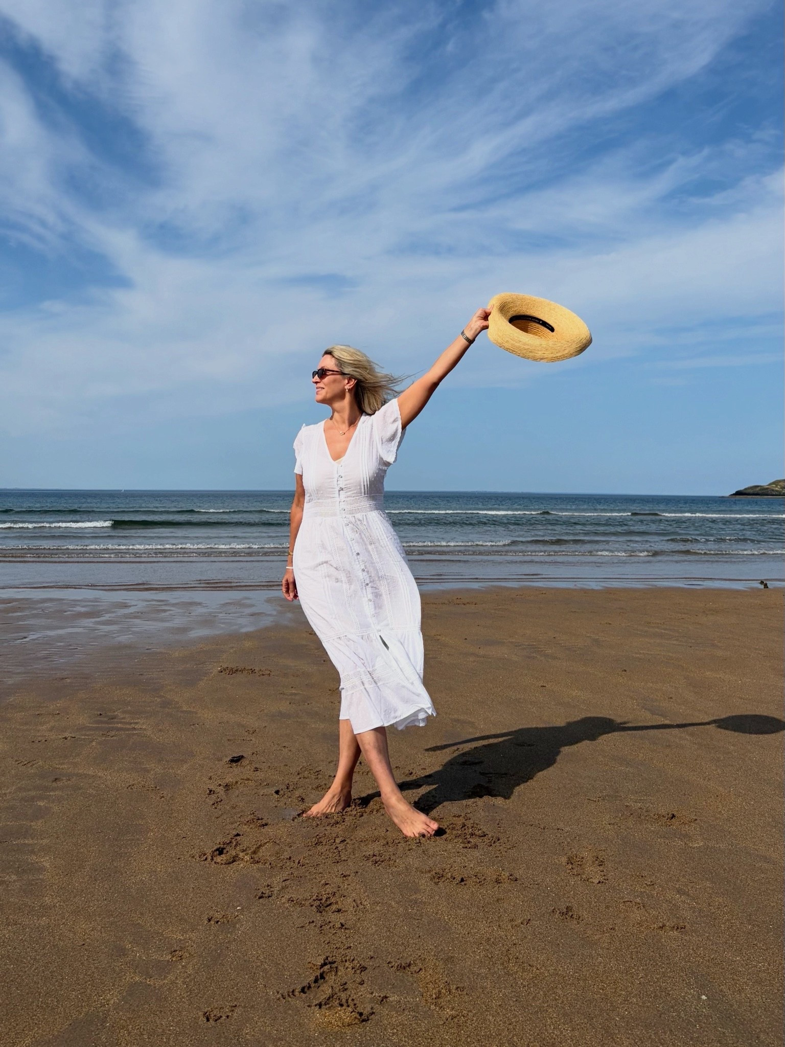 vacation outfits beach dress 

Summer white, straw hat

#LTKsummer #LTKdresses #LTKover50style