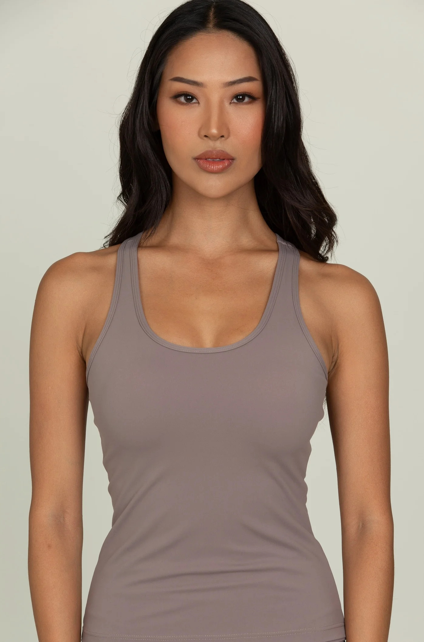 Ash Essential Full Length Racerback | Gold Hinge