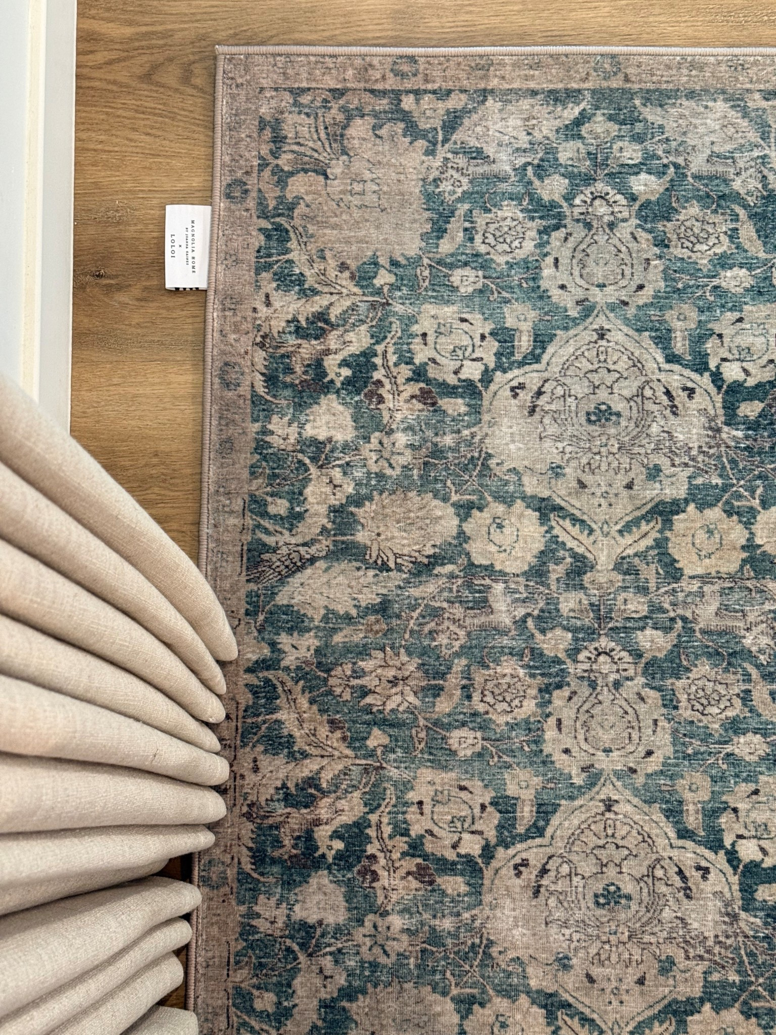 ￼ Why have I never seen this rug on the Internet? It’s so dang good machine washable it has the prettiest colors that could really go with anything.!! 

And it’s on Presidents’ Day sale right now @Joon Loloi


#LTKSaleAlert #LTKHome