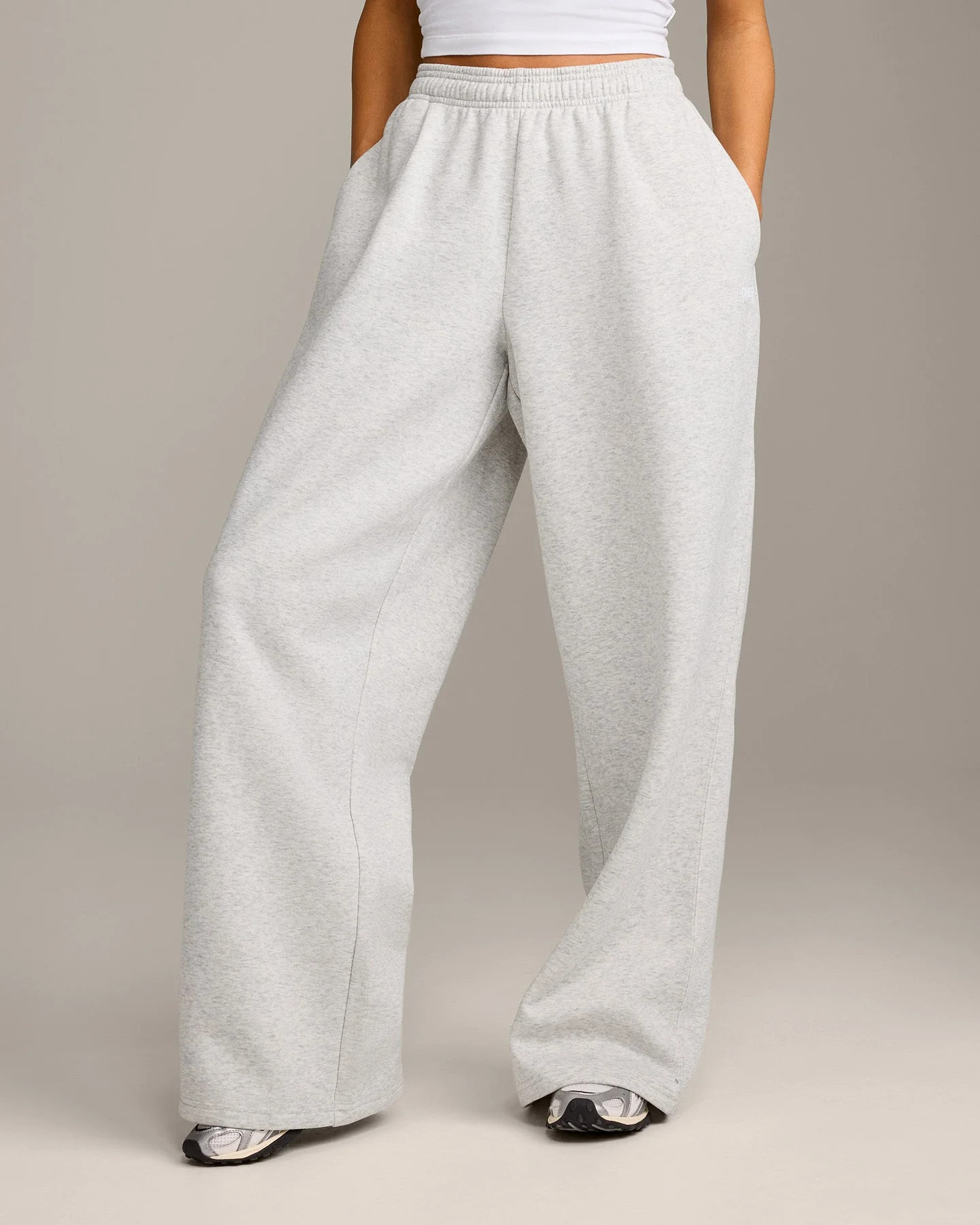 Foundations Cosy Oversized Straight Leg Joggers 
 Light Grey Marl | Oner Active (UK / US)