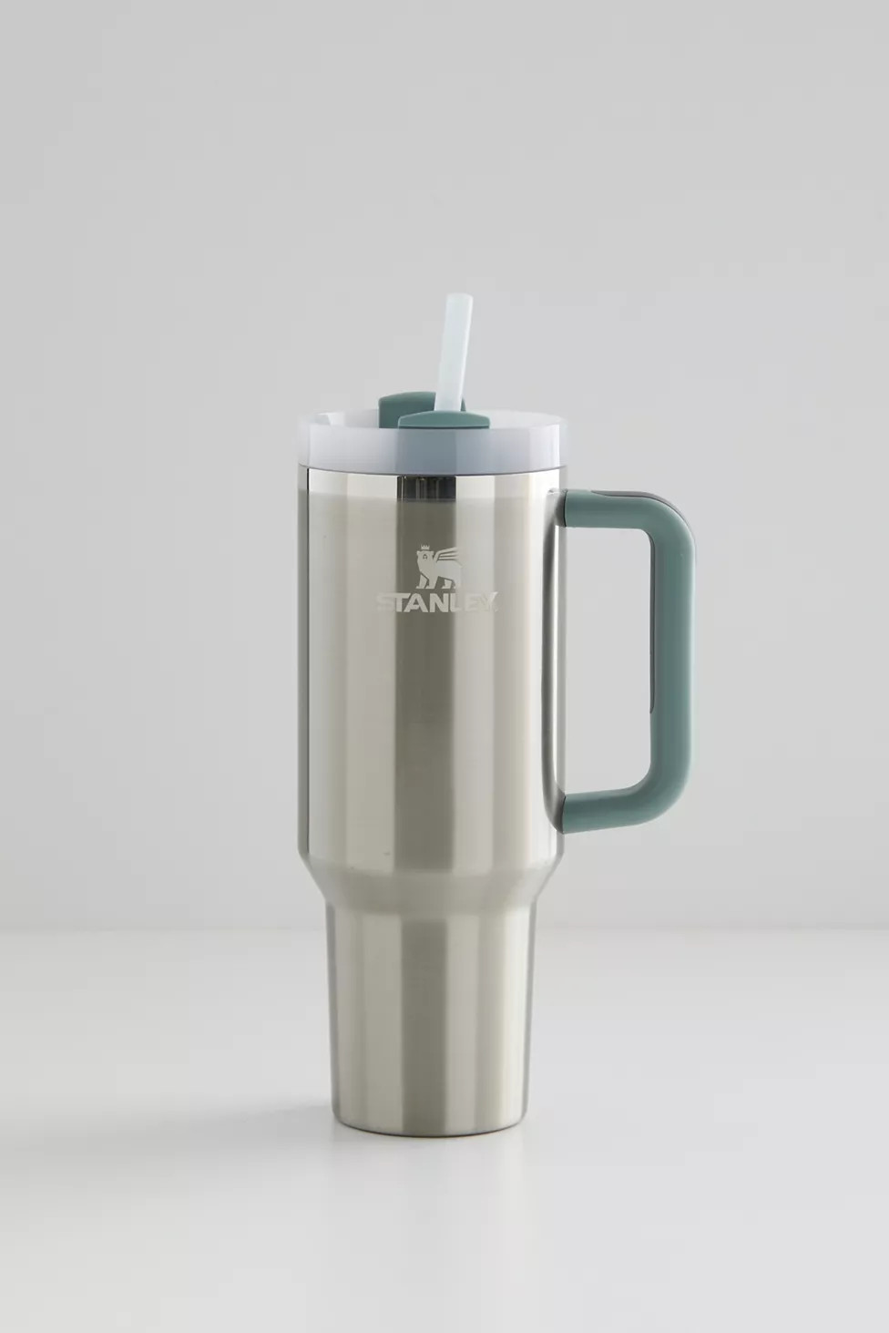 Stanley Quencher 2.0 FlowState 40 oz Tumbler | Urban Outfitters (US and RoW)